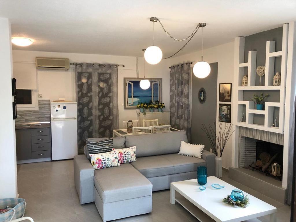 Sofia'S Pearl Beachfront Maisonette Nea Kallikrateia المظهر الخارجي الصورة