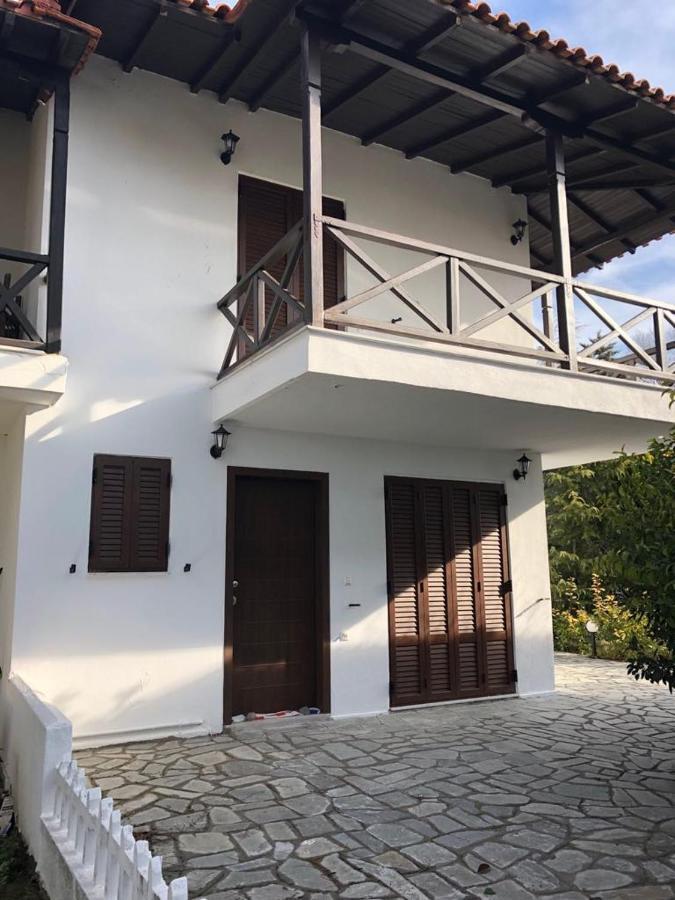 Sofia'S Pearl Beachfront Maisonette Nea Kallikrateia المظهر الخارجي الصورة
