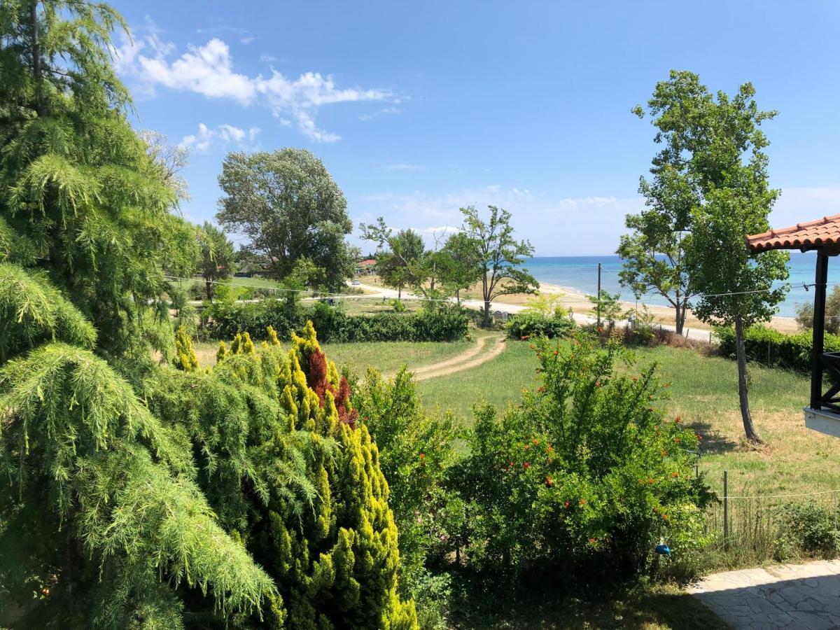 Sofia'S Pearl Beachfront Maisonette Nea Kallikrateia المظهر الخارجي الصورة